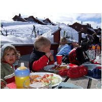 Sat 19/4/2008 - Lunch with Nicklas at Hyfjellssenteret in Trysil.