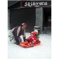 Mon 4/2/2008 - Arriving at Skihytta in Trysil, before we have lunch.